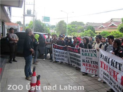 Demonstrace Balikpapan Bay